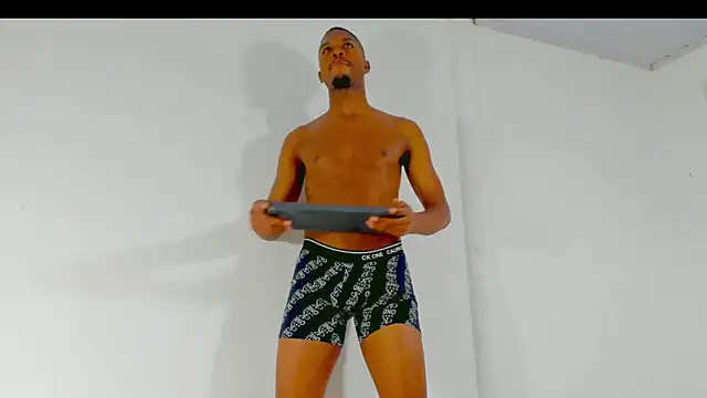 Amir mikelsen online show from February 8, 2026, 5:33 am