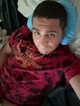 stevenramirez1996 online show from April 17, 2026, 7:06 pm