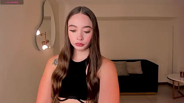 AlinaKravitz online show from March 5, 2026, 12:01 pm