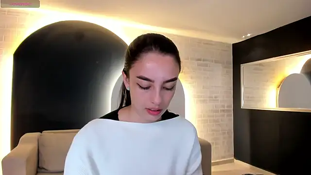 KaiaFerreira online show from February 22, 2026, 6:06 pm