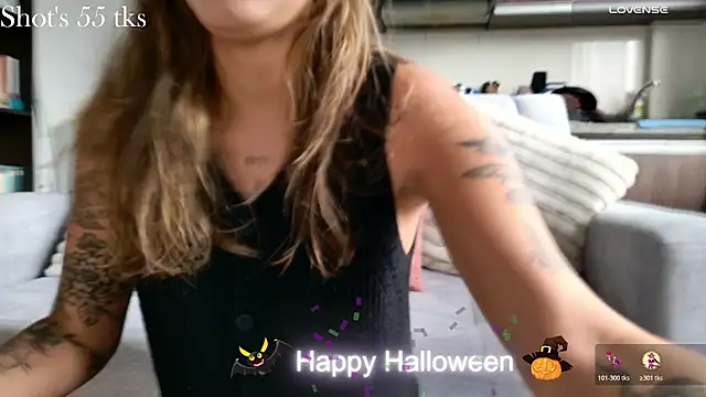 Emmy petit online show from October 29, 2025, 3:36 pm