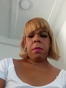 blondebitchlitle online show from March 1, 2026, 2:41 pm