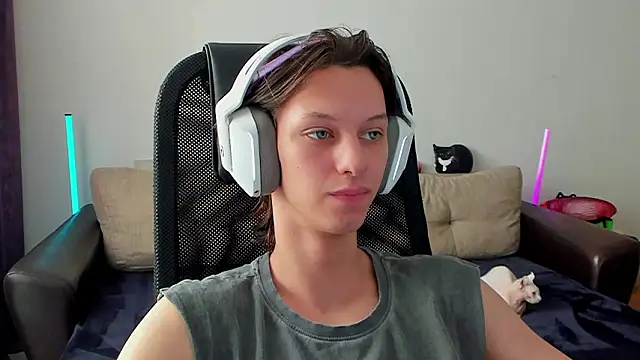 Ostin meow online show from March 1, 2026, 10:17 am