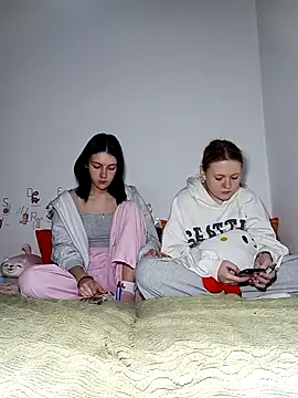 ella grays online show from March 20, 2026, 9:08 pm