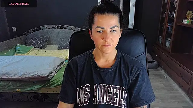 Aria Dl online show from April 18, 2026, 9:35 am