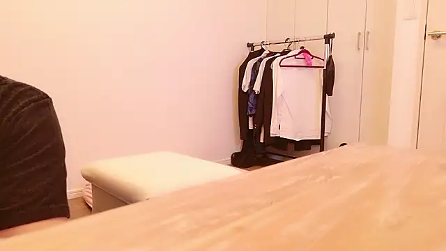 Snapshot of undo-busoku69 chatting on September 24, 2025, 6:06 am undo-busoku69 online show from September 24, 2025, 6:06 am