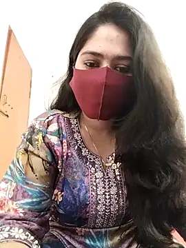 Magical Girl- online show from March 5, 2026, 4:19 am