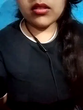 Love-Veronica online show from March 22, 2026, 8:40 am