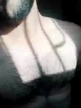 Snapshot of smartboy010101 chatting on December 3, 2024, 5:09 am smartboy010101 online show from December 3, 2024, 5:09 am