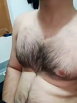 Snapshot of smartboy010101 chatting on December 3, 2024, 12:06 pm smartboy010101 online show from December 3, 2024, 12:06 pm