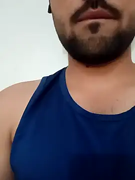 Snapshot of smartboy010101 chatting on September 16, 2025, 5:19 am smartboy010101 online show from September 16, 2025, 5:19 am