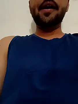 Snapshot of smartboy010101 chatting on October 31, 2025, 7:31 am smartboy010101 online show from October 31, 2025, 7:31 am