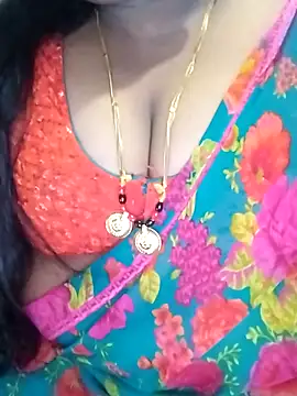 Sexy Radhikaa online show from November 1, 2025, 3:19 am