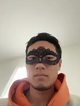 lilywithpuppy online show from April 29, 2026, 9:43 pm