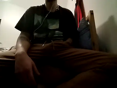 Matteonucera939 online show from February 26, 2026, 5:34 pm