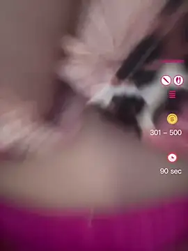 CurvyAnonymousGirl89 online show from May 26, 2026, 7:48 am