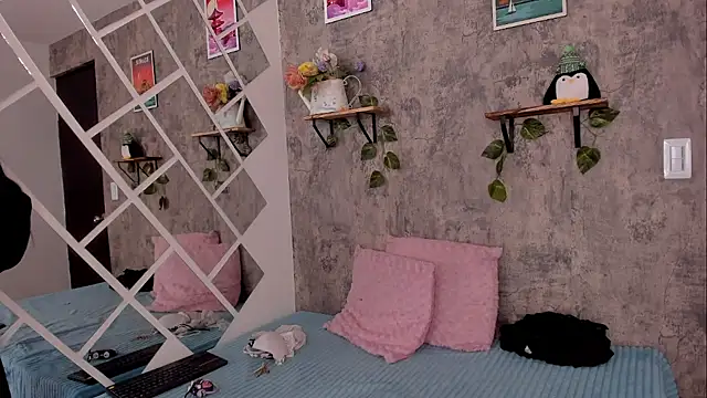 Megan sophia2 online show from March 18, 2025, 12:47 pm