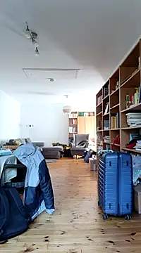 Snapshot of Choco_brownie23 chatting on March 22, 2025, 12:25 pm Choco brownie23 online show from March 22, 2025, 12:25 pm