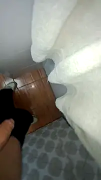 tula chyk online show from December 2, 2025, 1:22 am