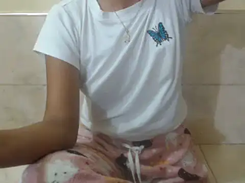 Snapshot of Nolimtslove chatting on March 8, 2025, 8:46 pm Nolimtslove online show from March 8, 2025, 8:46 pm