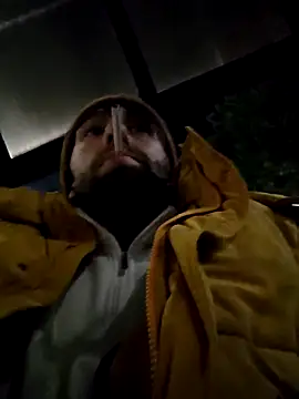 Snapshot of Fuckboy4public chatting on October 10, 2025, 8:24 am Fuckboy4public online show from October 10, 2025, 8:24 am