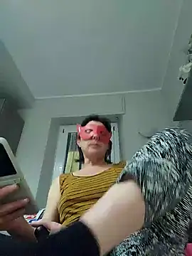 Vagabondainnamorata online show from February 18, 2026, 7:21 pm