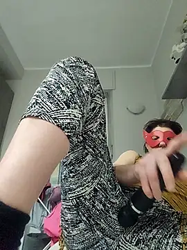 Vagabondainnamorata online show from March 6, 2026, 7:54 pm