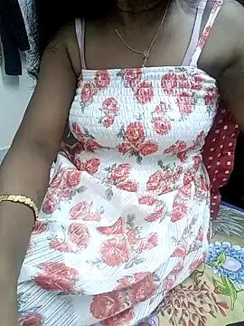 Malini queen online show from December 17, 2024, 7:59 pm