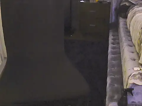 Snapshot of Bignc chatting on November 4, 2025, 8:30 pm Bignc online show from November 4, 2025, 8:30 pm