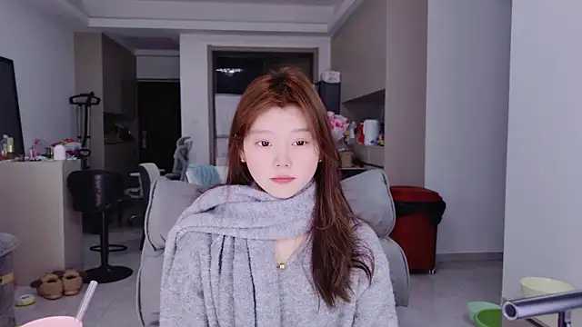 yangyang-1115 online show from February 12, 2026, 5:35 am