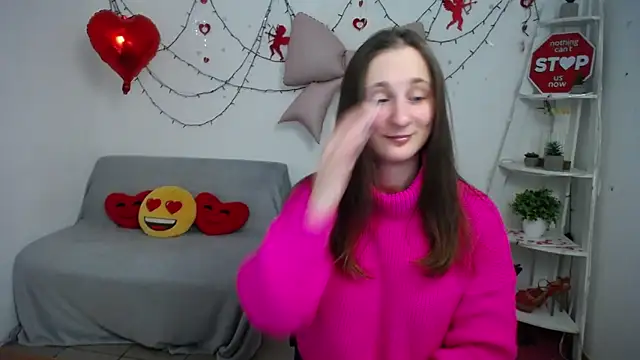 MichelLeee online show from February 10, 2026, 1:37 pm