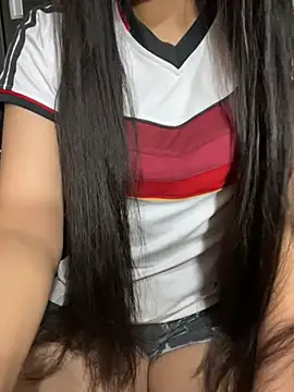 Velyn 18 online show from March 3, 2026, 2:28 am