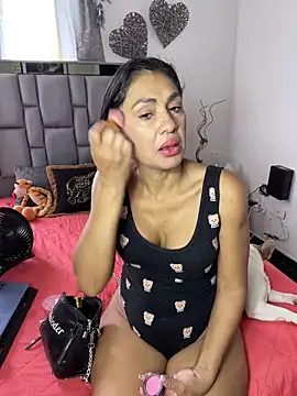 danielax50 online show from February 7, 2025, 7:38 pm