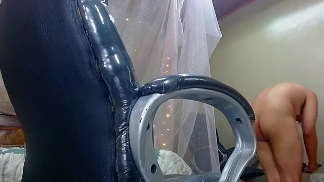 AndrewPherson online show from February 10, 2025, 7:07 pm