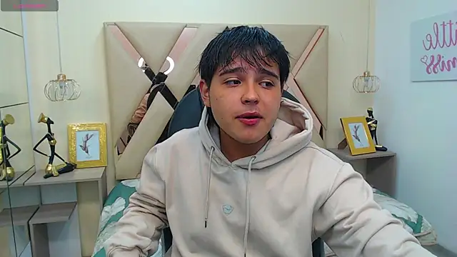 AndrewPherson online show from February 27, 2025, 12:13 pm