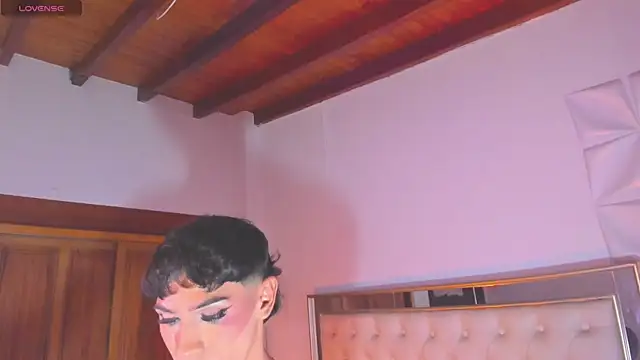 im sebaslopez online show from April 15, 2026, 12:17 am