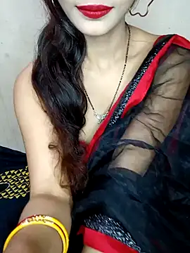 xpihu online show from February 15, 2025, 5:39 pm