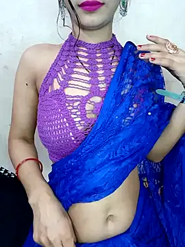 xpihu online show from February 17, 2025, 6:59 pm