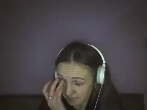 Snapshot of Milaniya261 chatting on January 23, 2025, 1:19 am Milaniya261 online show from January 23, 2025, 1:19 am