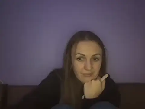 Snapshot of Milaniya261 chatting on January 29, 2025, 3:44 am Milaniya261 online show from January 29, 2025, 3:44 am