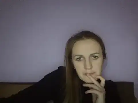 Snapshot of Milaniya261 chatting on February 5, 2025, 6:37 pm Milaniya261 online show from February 5, 2025, 6:37 pm