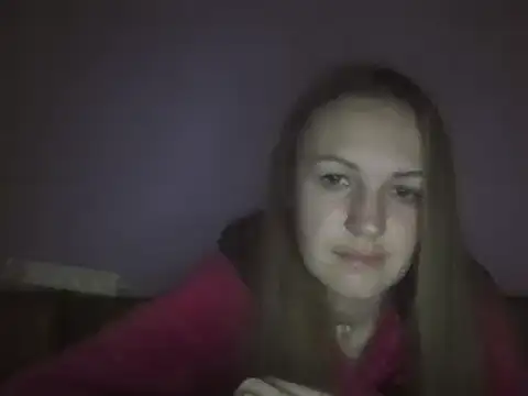 Snapshot of Milaniya261 chatting on February 21, 2025, 1:33 am Milaniya261 online show from February 21, 2025, 1:33 am