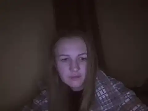 Snapshot of Milaniya261 chatting on February 25, 2025, 1:20 am Milaniya261 online show from February 25, 2025, 1:20 am