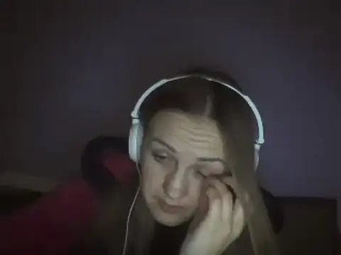 Snapshot of Milaniya261 chatting on February 27, 2025, 1:16 am Milaniya261 online show from February 27, 2025, 1:16 am