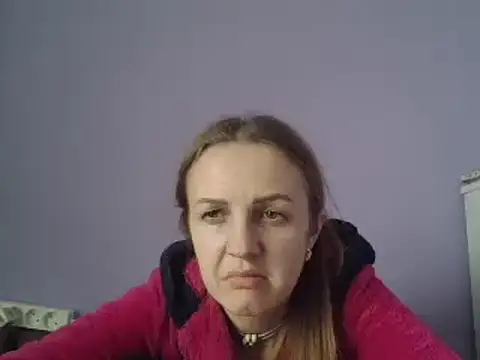 Snapshot of Milaniya261 chatting on March 16, 2025, 10:11 am Milaniya261 online show from March 16, 2025, 10:11 am