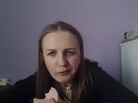 Snapshot of Milaniya261 chatting on March 20, 2025, 12:00 pm Milaniya261 online show from March 20, 2025, 12:00 pm