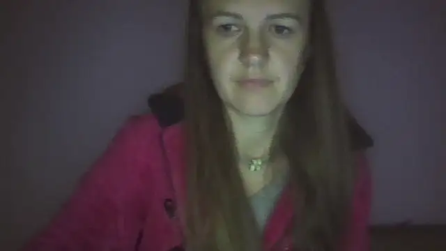 Snapshot of Milaniya261 chatting on October 12, 2025, 12:42 am Milaniya261 online show from October 12, 2025, 12:42 am