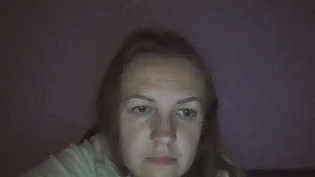 Milaniya261 online show from May 13, 2026, 1:47 am