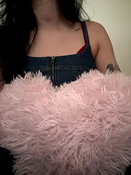 Morguisssz online show from January 18, 2026, 7:17 pm