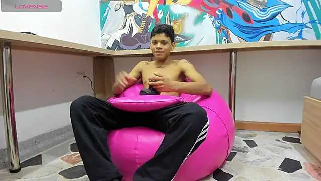 Snapshot of Jeffry_wolvess chatting on January 30, 2025, 9:14 pm Jeffry wolvess online show from January 30, 2025, 9:14 pm